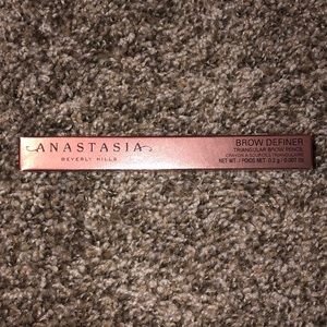 Anastasia Brow Definer Ebony Eyebrow pencil